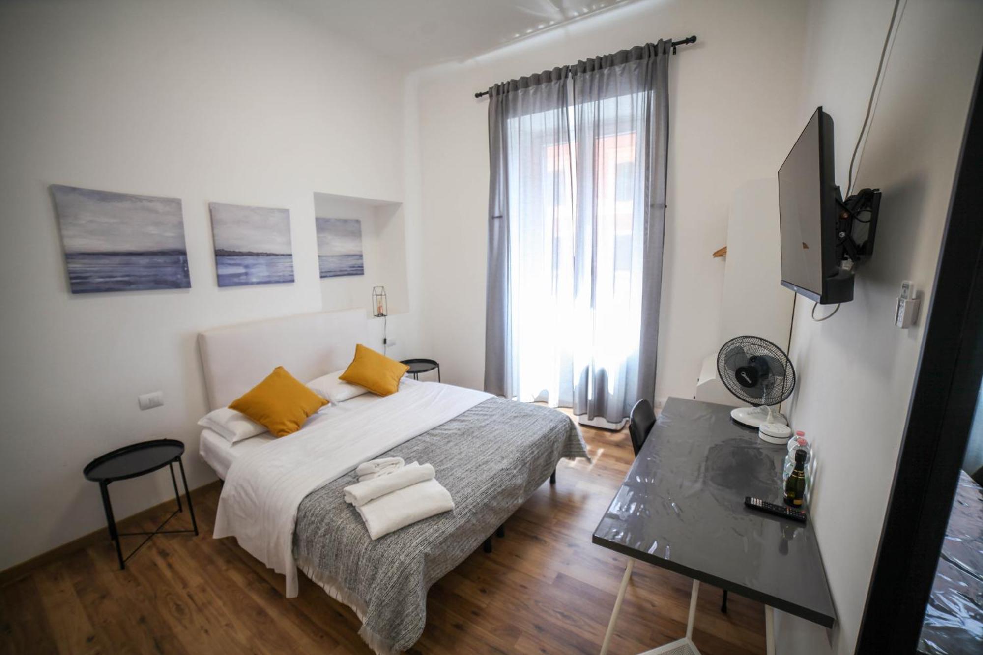 Cosmo Guesthouse โรม ภายนอก รูปภาพ